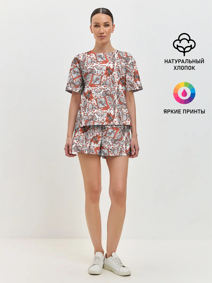 Женская пижама с шортами / Кинетическая скульптура.
