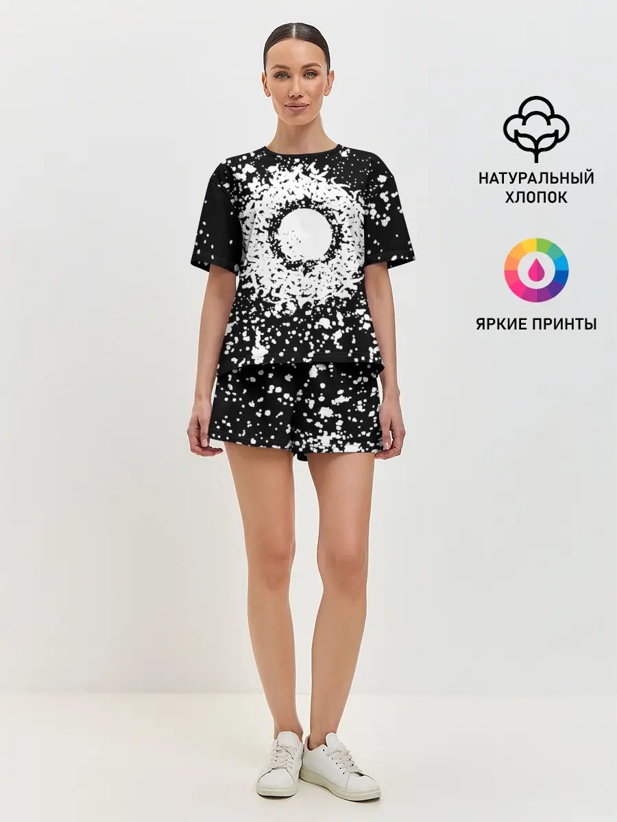 Женская пижама с шортами / Каллиграфия на чёрном фоне