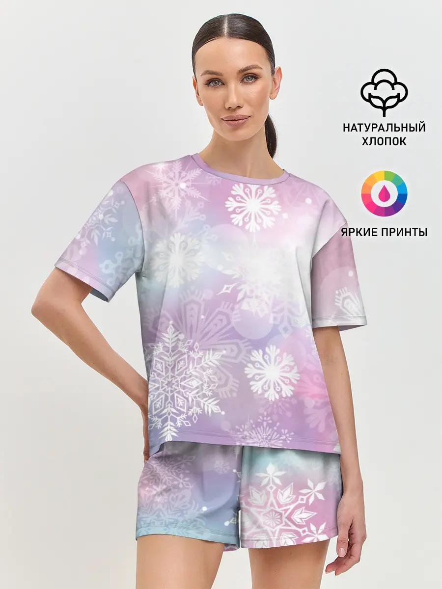 Женская пижама с шортами / снежинки