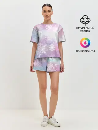 Женская пижама с шортами / снежинки