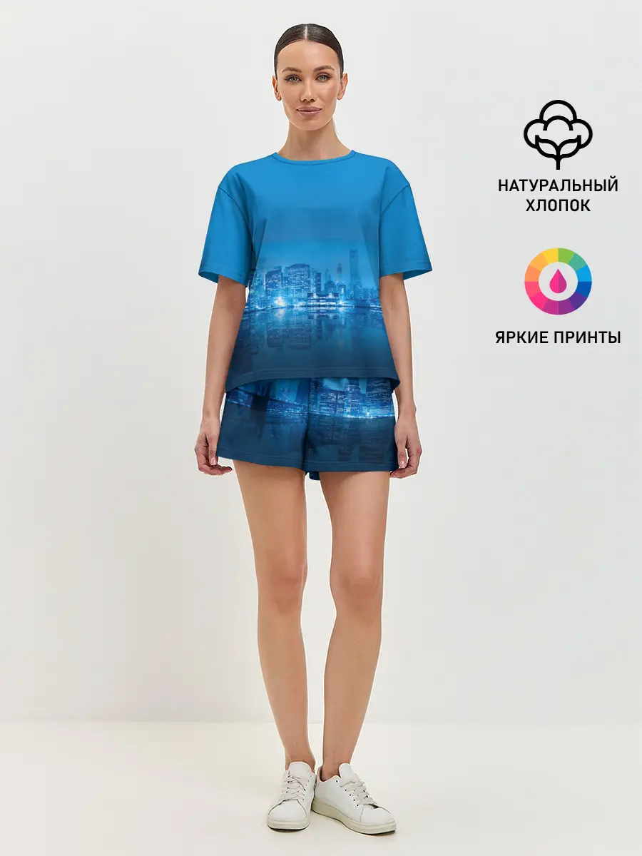 Женская пижама с шортами / вид на ночной мегаполис