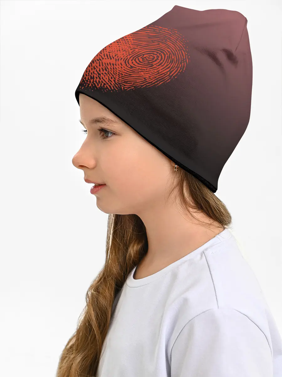 Детская шапка / Сердце из отпечатков пальцев