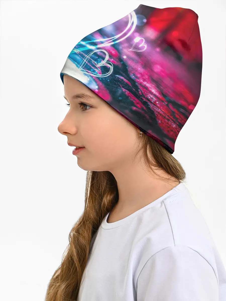 Детская шапка / Неоновое сердце