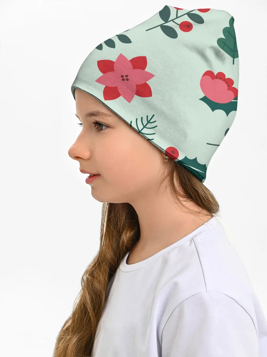 Детская шапка / цветы, ягоды, листья