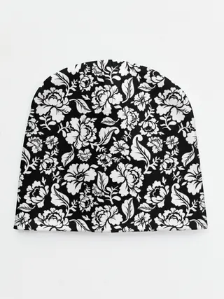 Детская шапка / White flowers