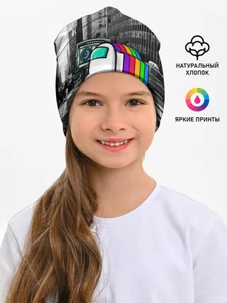 Детская шапка / Among Us по улицам Нью-Йорка