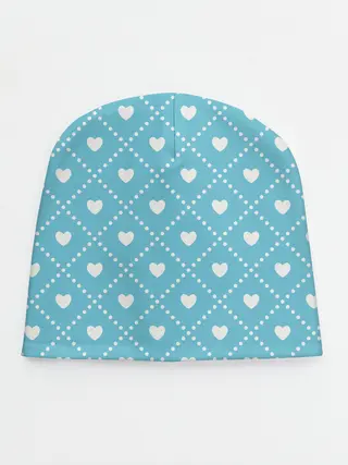 Детская шапка / Белые сердечки на голубом фоне