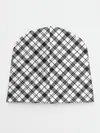 Детская шапка / Ч/б текстура в клетку