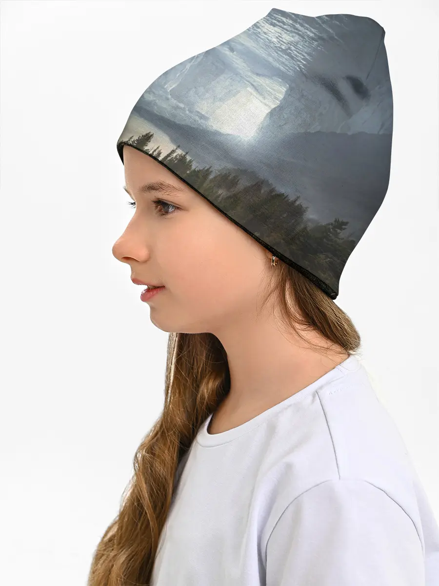 Детская шапка / Фантастический пейзаж