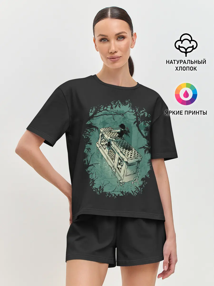 Женская пижама с шортами / Верхом на гробнице