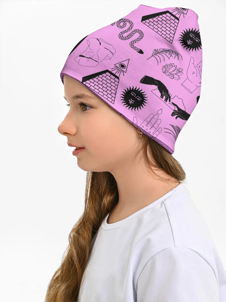 Детская шапка / руки, статуи