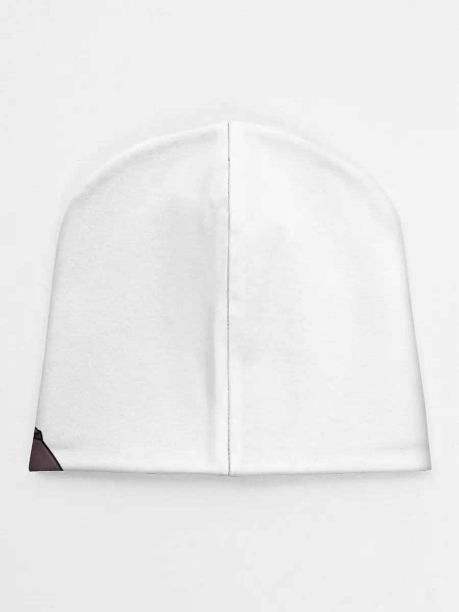 Детская шапка / Пауэр скучает на белом фоне