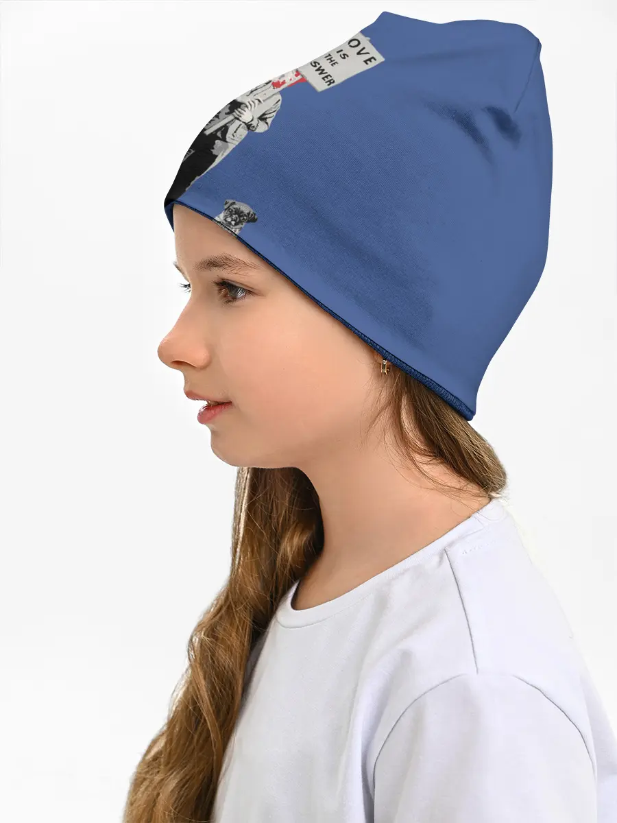 Детская шапка / Любовь это ответ | Banksy