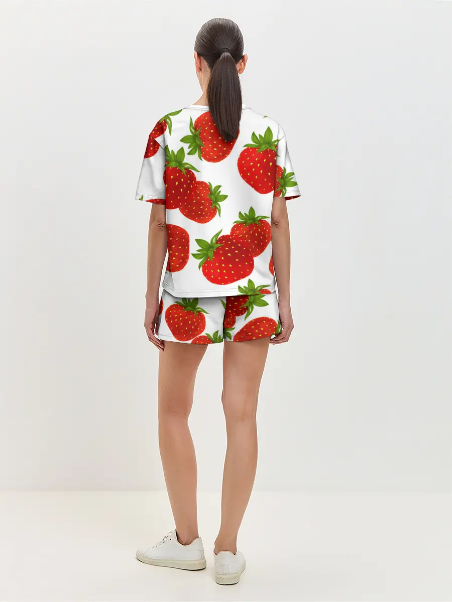 Женская пижама с шортами / Клубника