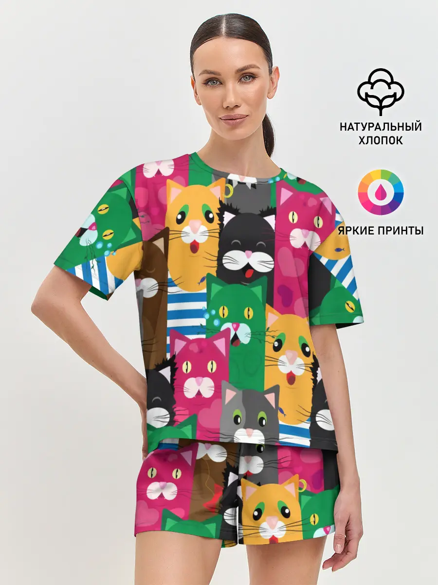Женская пижама с шортами / Голодные котики.