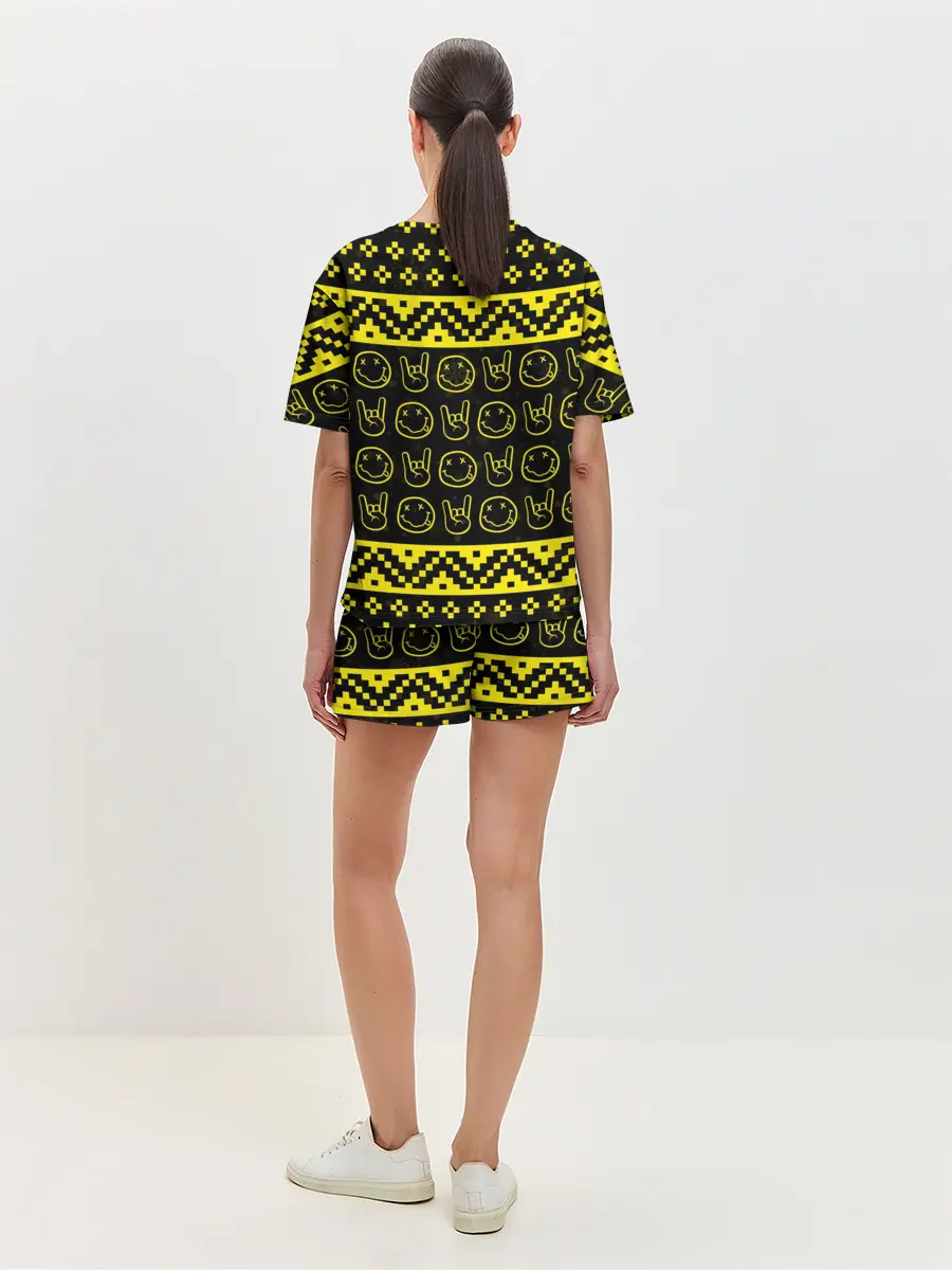 Женская пижама с шортами / НОВОГОДНЯЯ NIRVANA