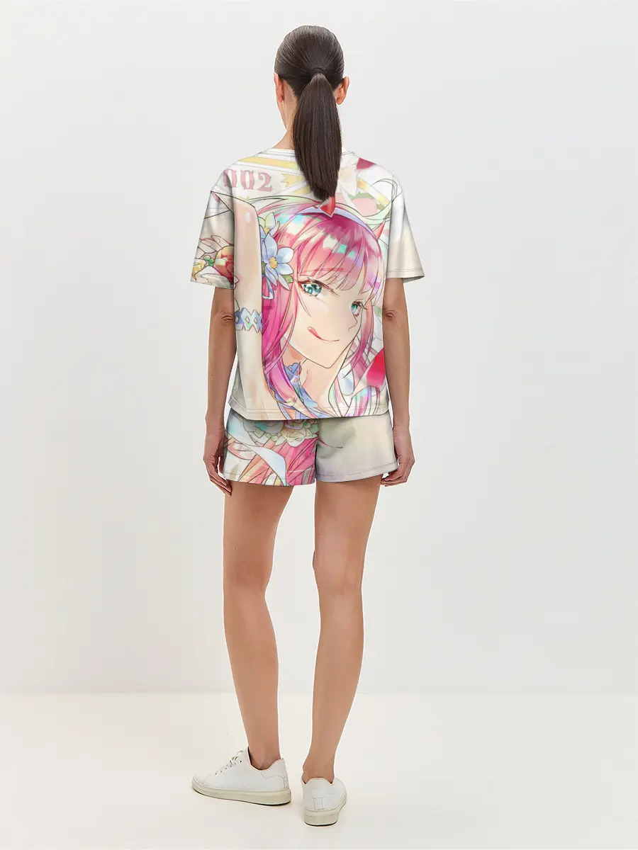 Женская пижама с шортами / ноль два милая