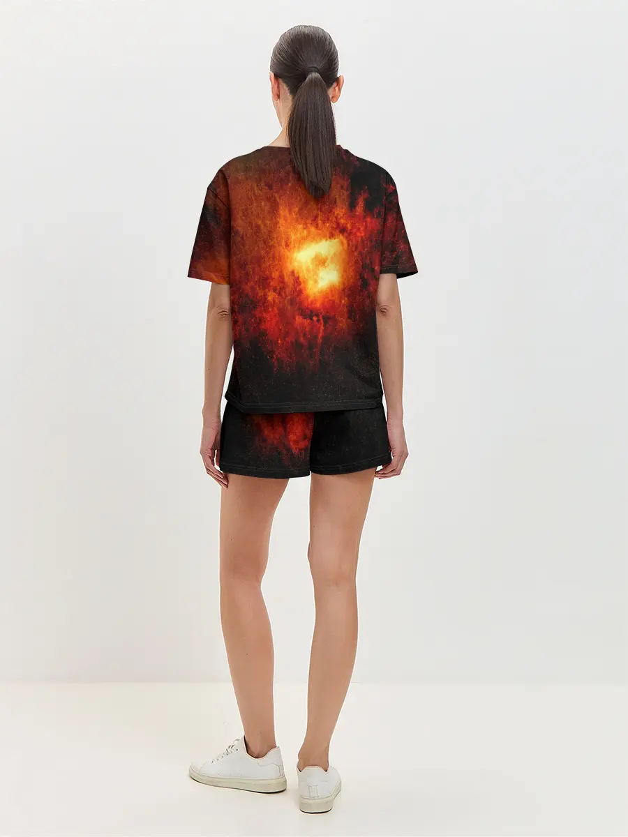 Женская пижама с шортами / Черная дыра