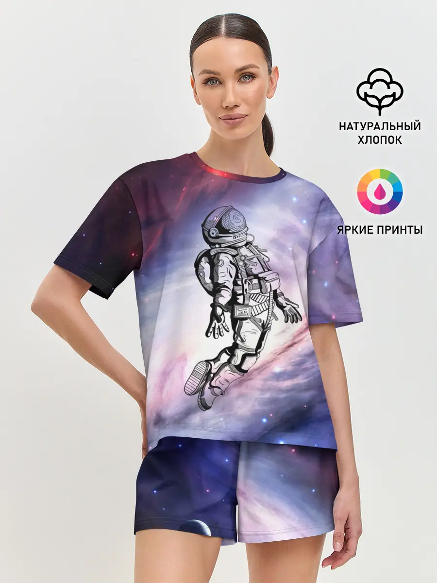 Женская пижама с шортами / космос