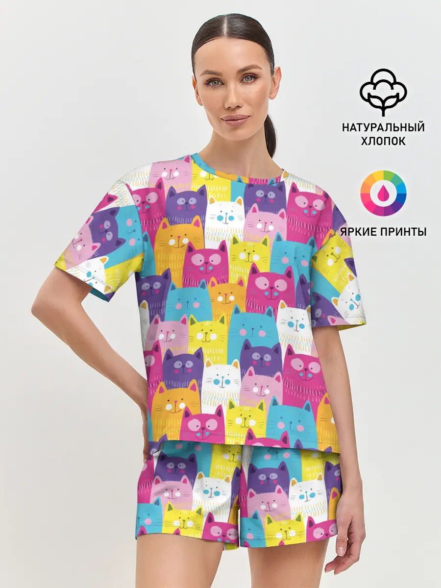 Женская пижама с шортами / Разноцветные котики
