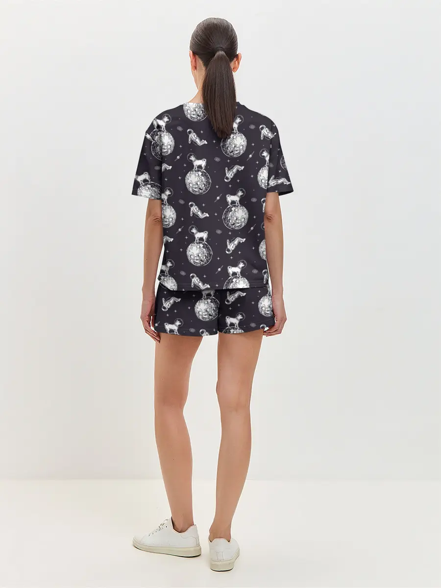 Женская пижама с шортами / Собаки - астронавты
