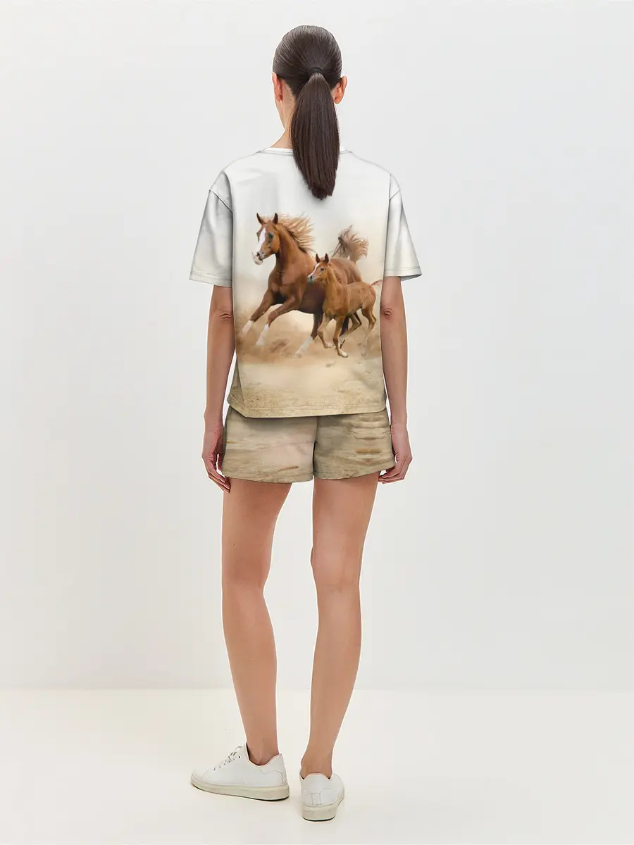 Женская пижама с шортами / Лошадь с жеребенком