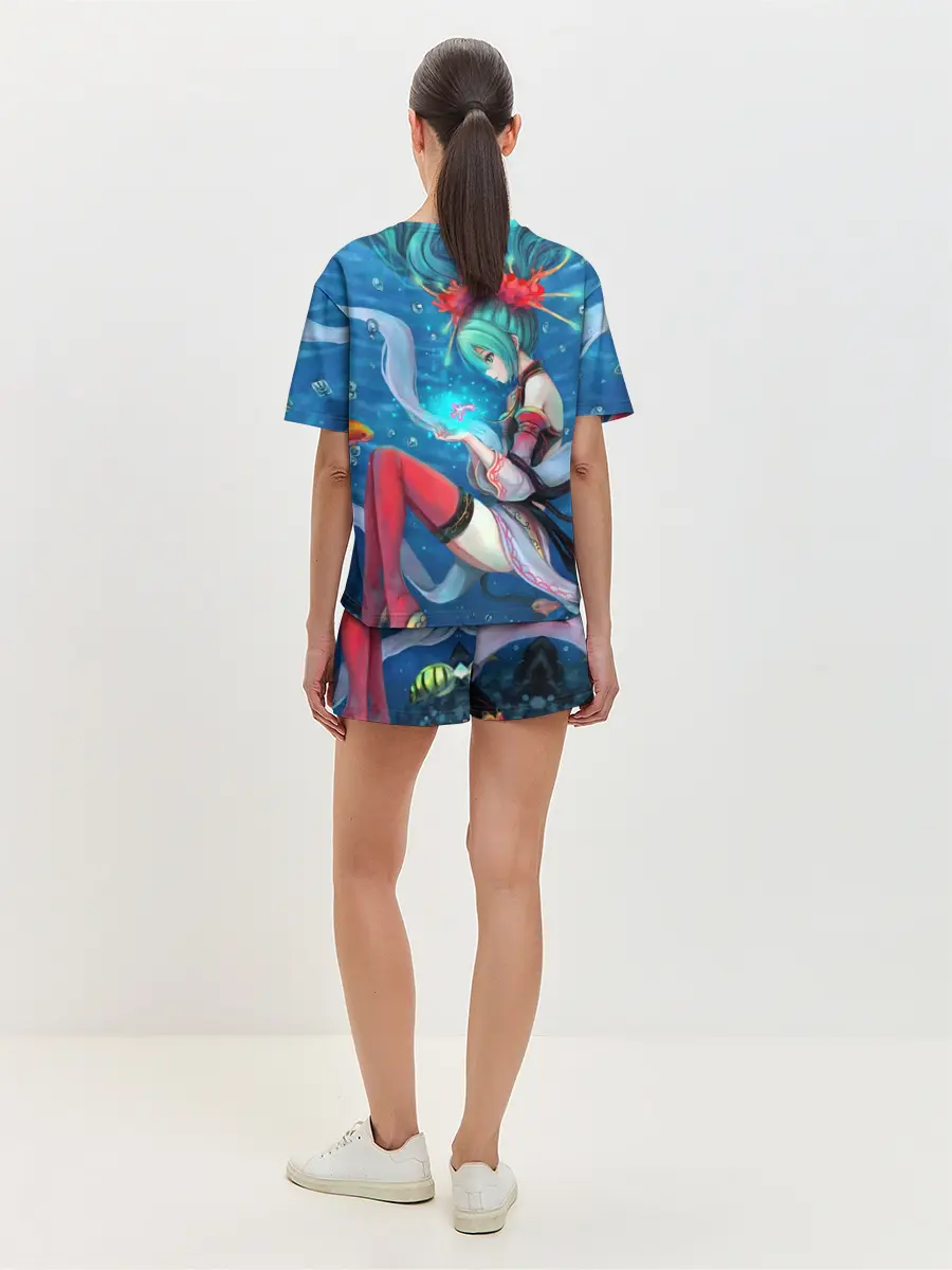 Женская пижама с шортами / Hatsune Miku в чулках