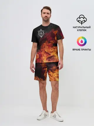 Мужской костюм с шортами / В огне