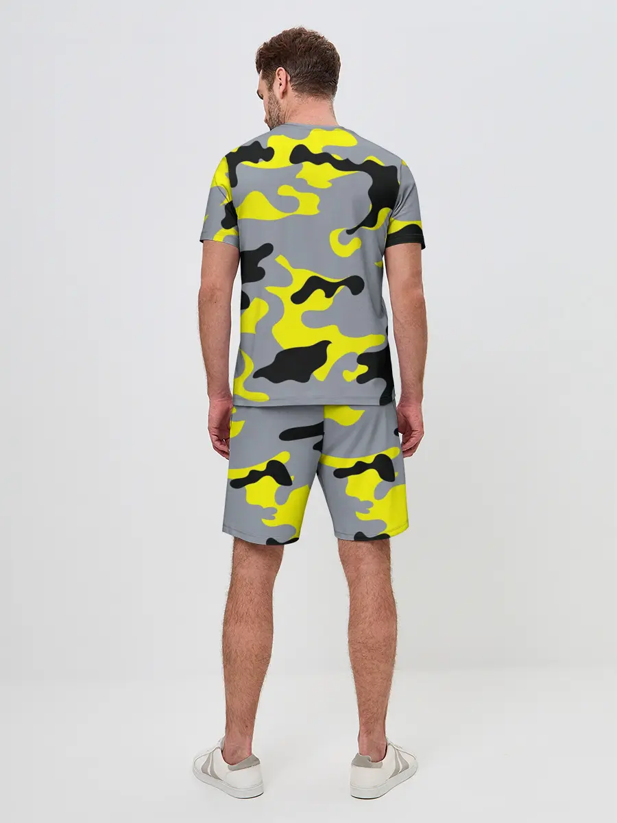 Мужской костюм с шортами / Yellow camouflage