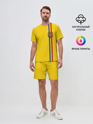 Мужской костюм с шортами / Молдавия, лента с гербом