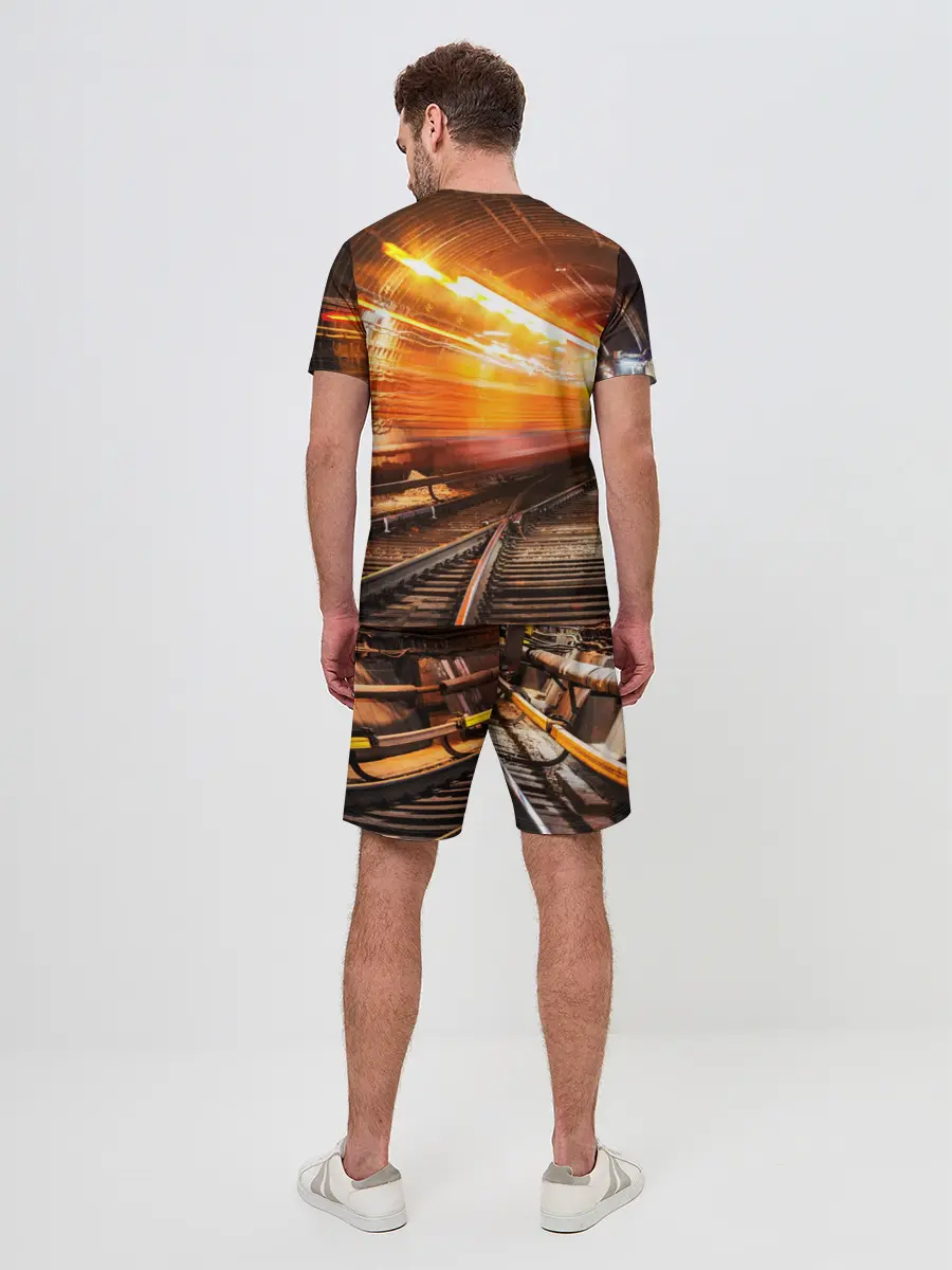 Мужской костюм с шортами / metro exodus