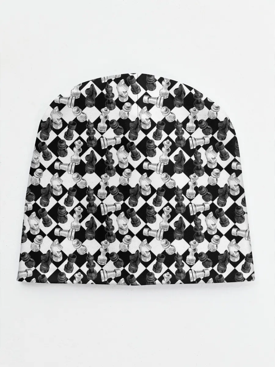 Детская шапка / Шахматы на шахматной доске