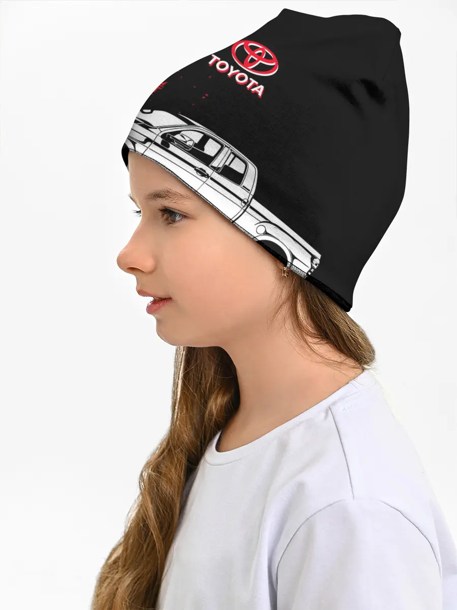 Детская шапка / Тойота Тундра следы шин