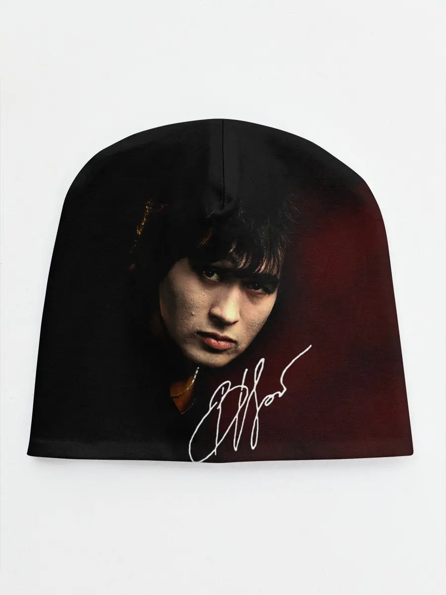 Детская шапка / Виктор Цой автограф