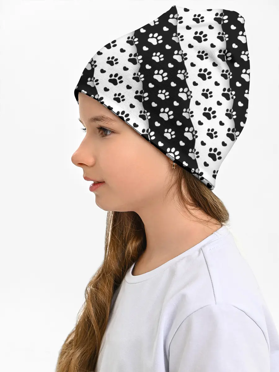 Детская шапка / Следы от Лап