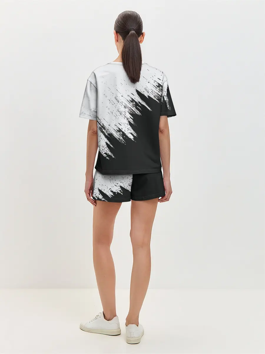 Женская пижама с шортами / Краска и ничего лишнего!