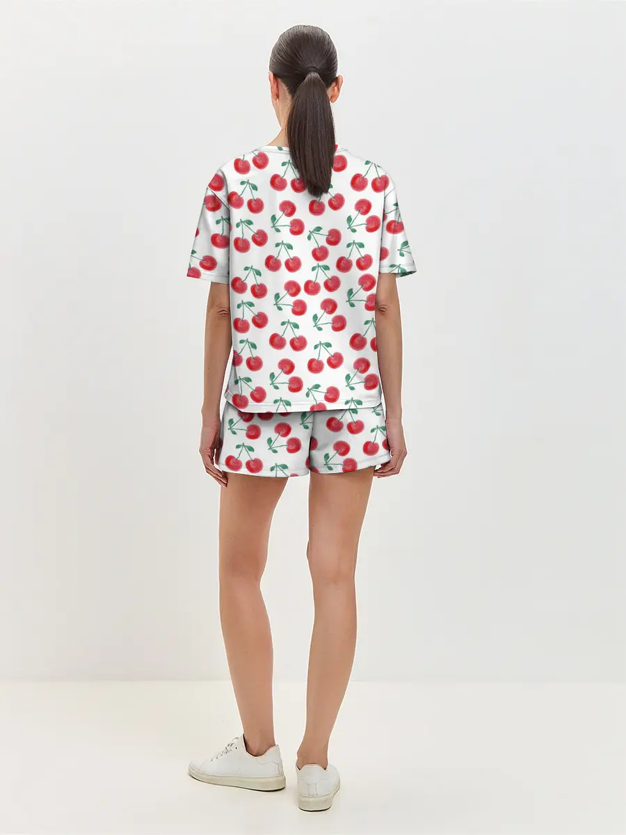 Женская пижама с шортами / Вишневое настроение