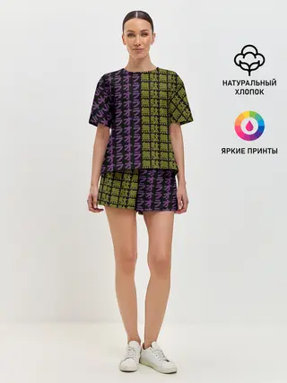 Женская пижама с шортами / желто-фиолетовые иероглифы