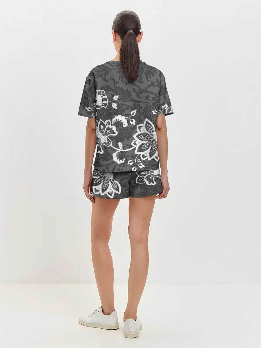 Женская пижама с шортами / Кружевной узор