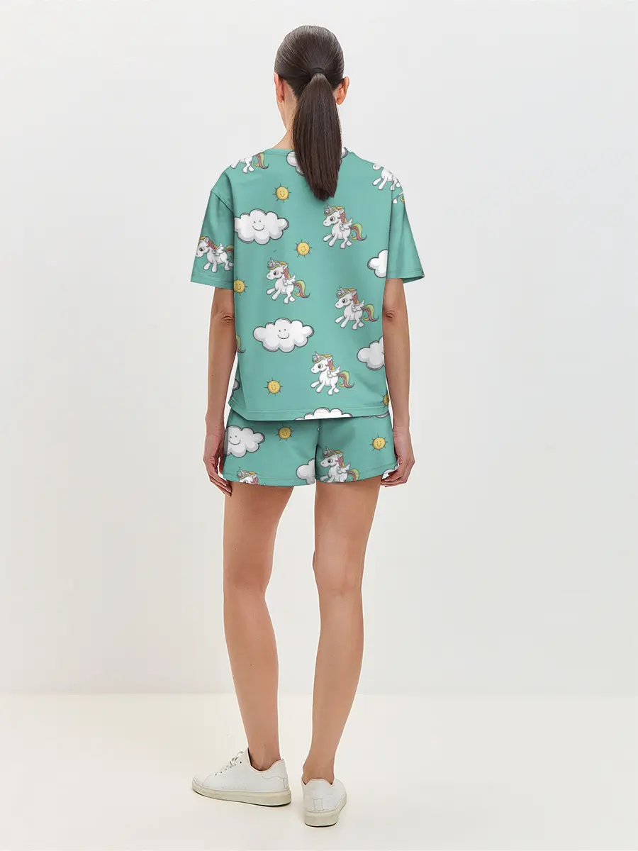 Женская пижама с шортами / Любовь к единорогам