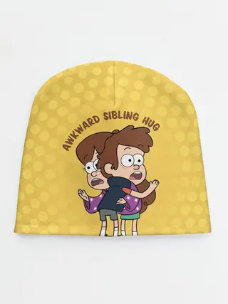 Детская шапка / Awkward sibling hug