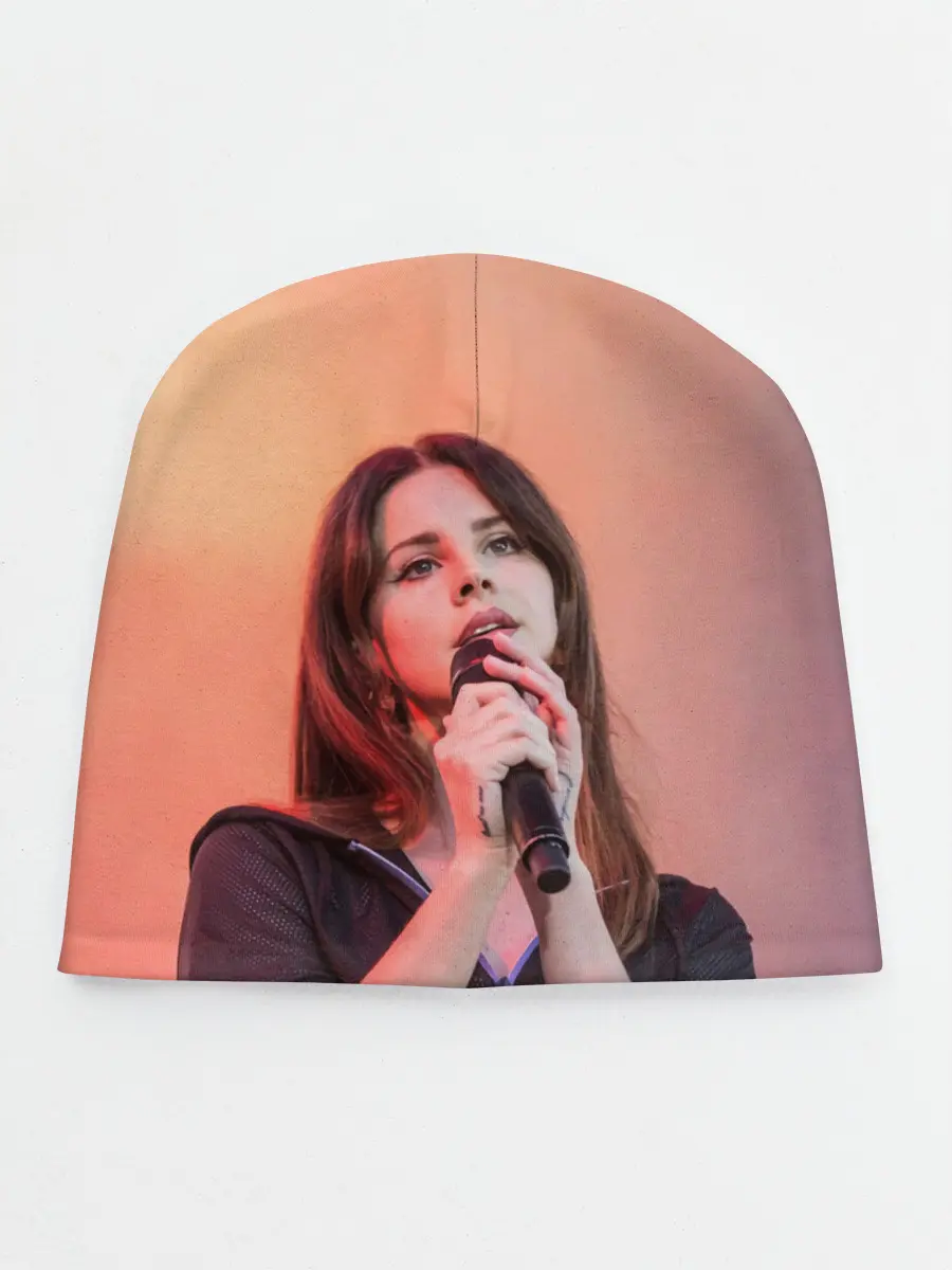 Детская шапка / Лана на концерте