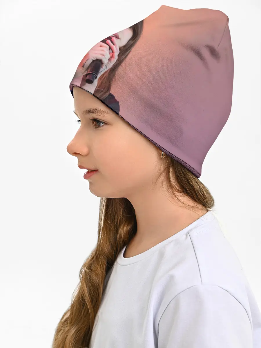 Детская шапка / Лана на концерте