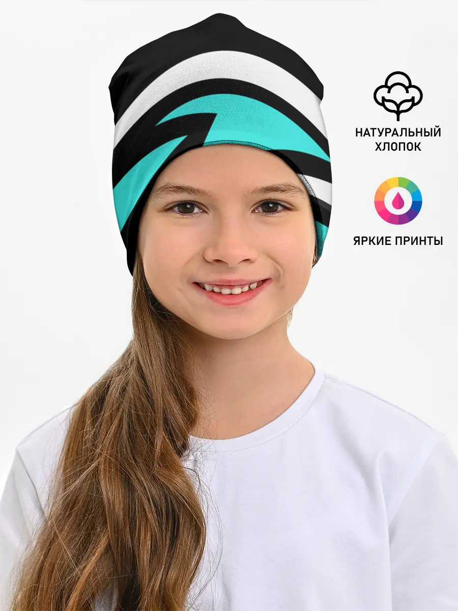 Детская шапка / Mercedes-AMG