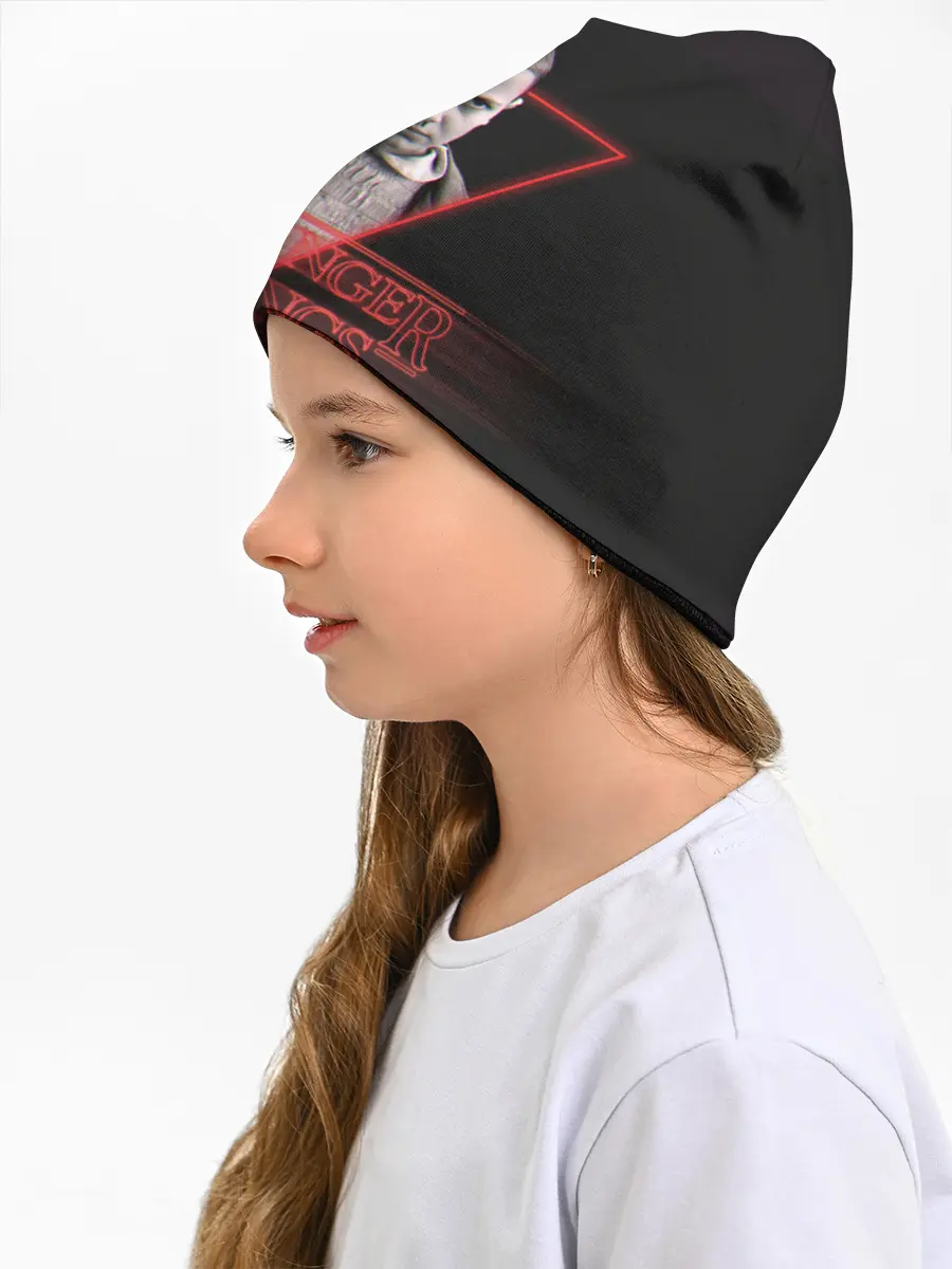 Детская шапка / Очень странные дела