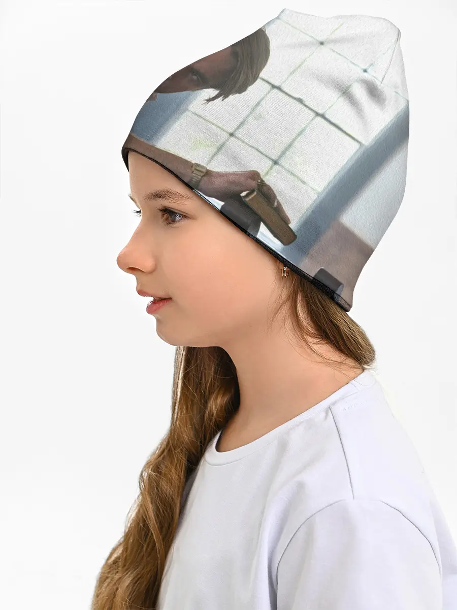 Детская шапка / Роберт Паттинсон