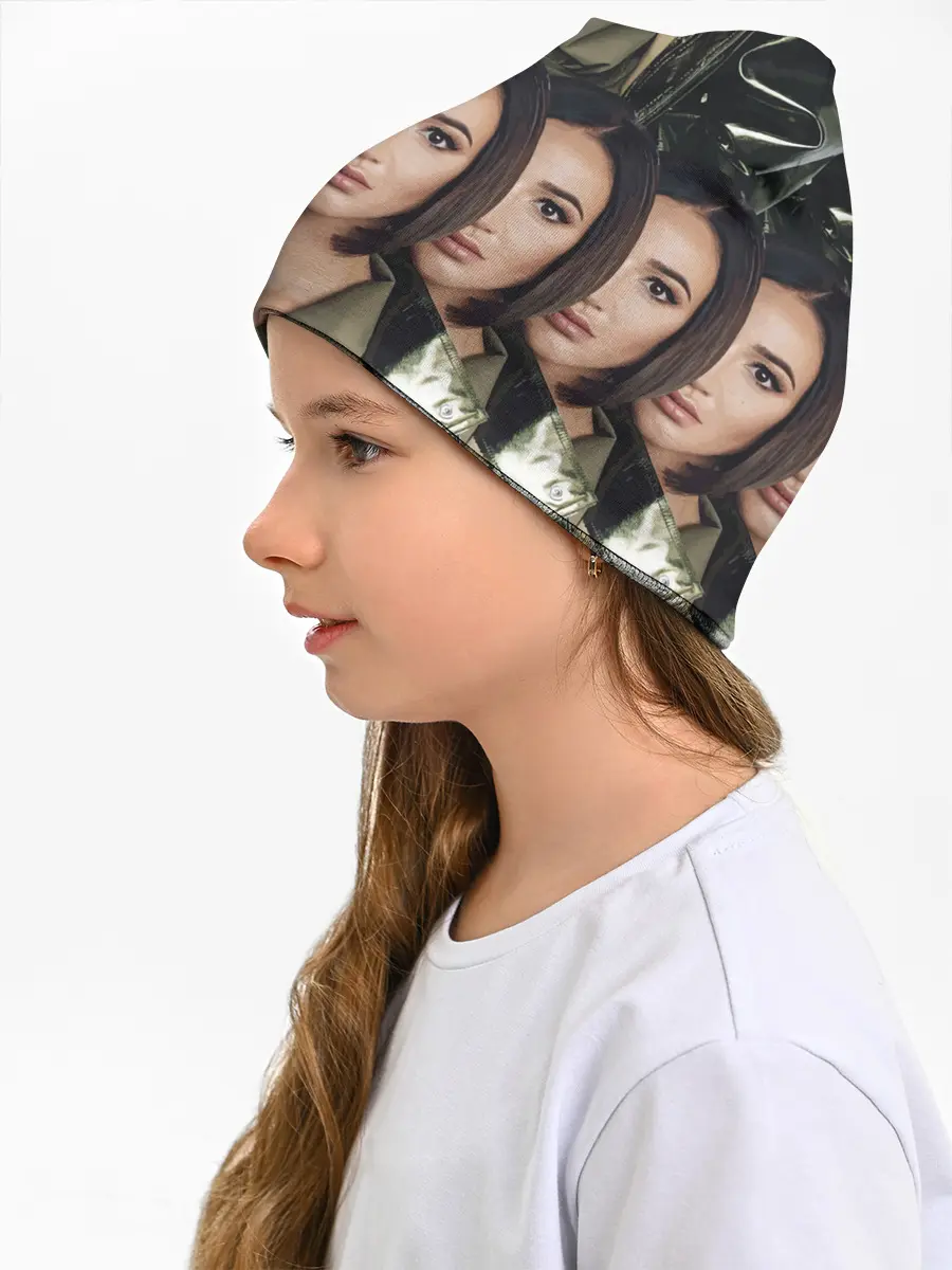 Детская шапка / Ольга Бузова