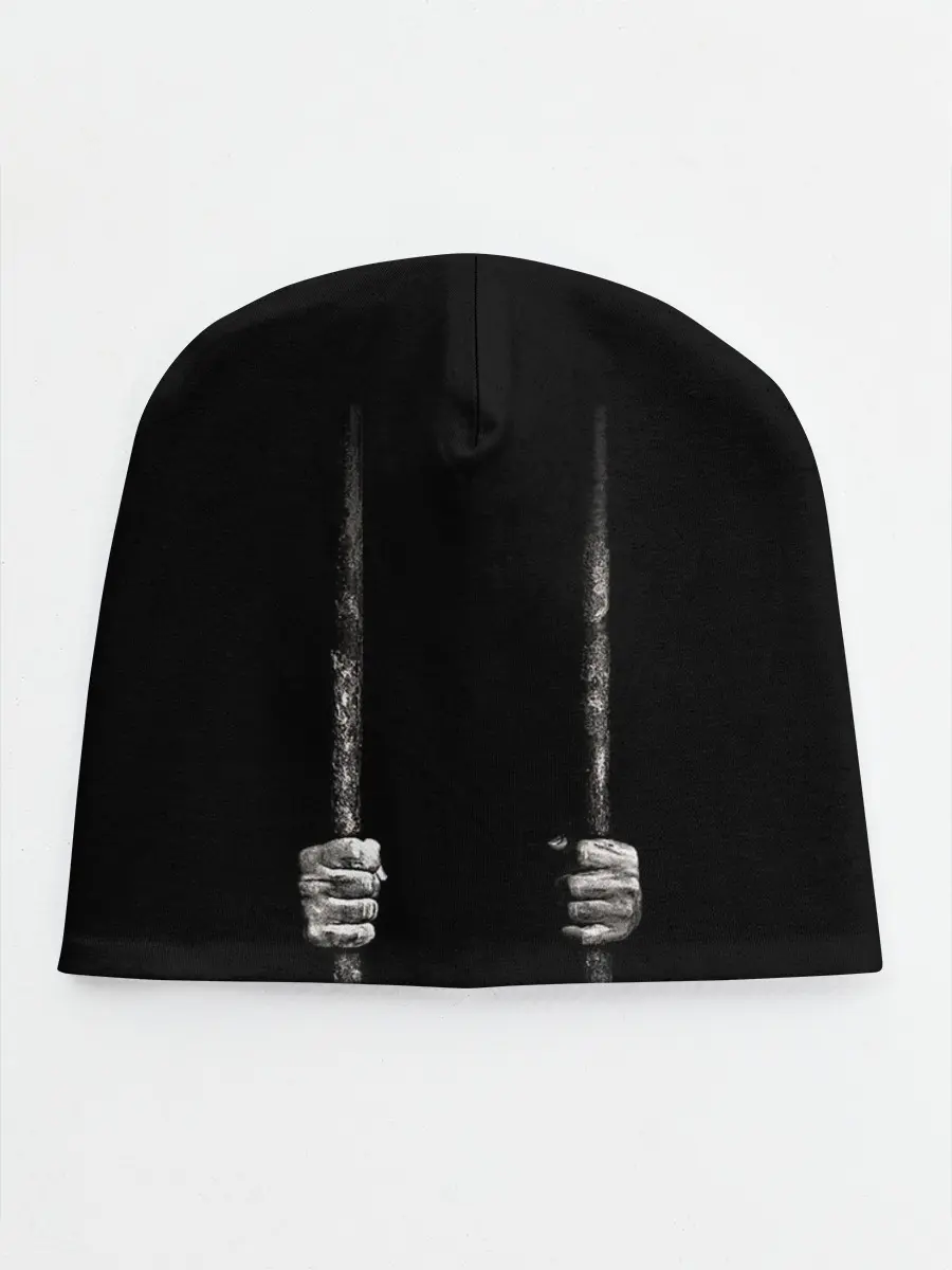 Детская шапка / Взаперти