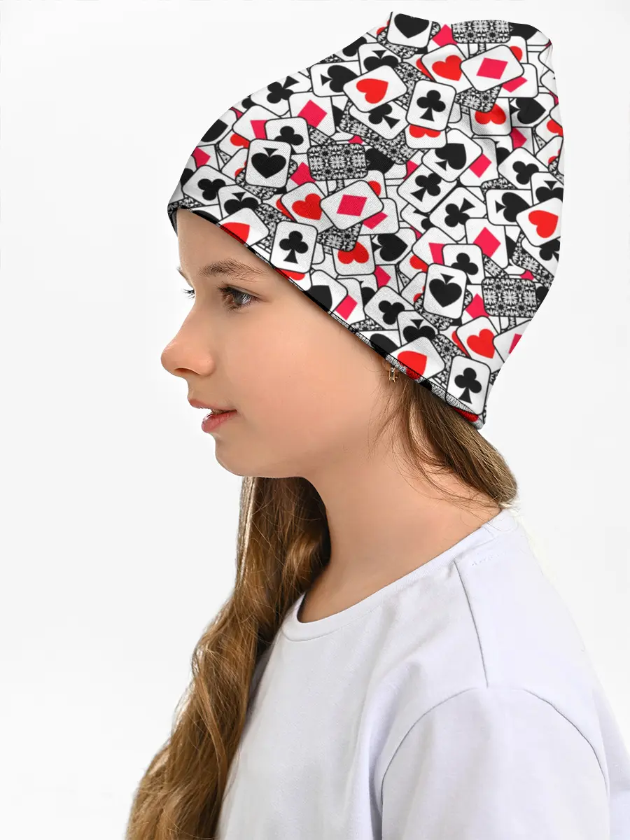 Детская шапка / Игральные карты