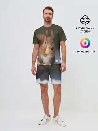 Мужской костюм с шортами / белка с орехом на снегу